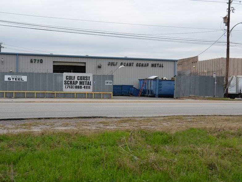 Gulf Coast Scrap Metal - Exterior